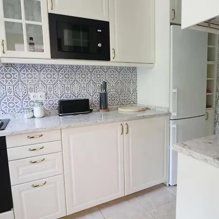 Pueblo Hidalgo Apartamento Benalmádena
